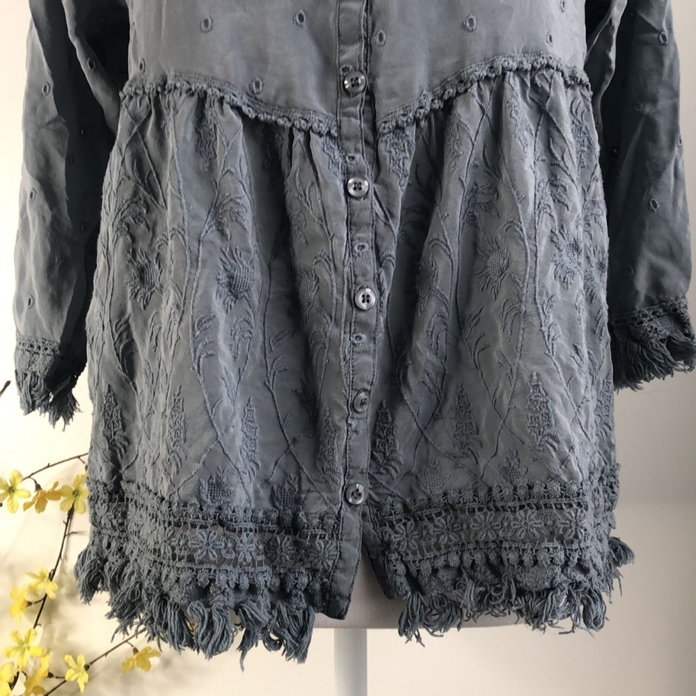 Johnny Was 4 Love And Liberty blue eyelet blouse - Picture 3 of 7